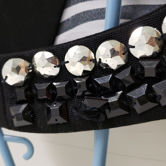 Suzy Shier women's M zebra print sleeveless top. - Picture 5 of 8